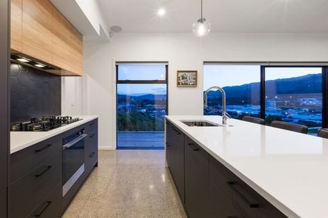 Photo of property in 20 Omaka Place, Aotea, Porirua, 5024