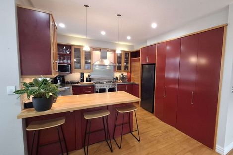 Photo of property in 38 Puriri Street, Riccarton, Christchurch, 8041