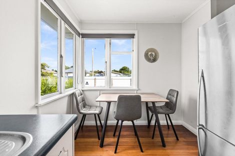 Photo of property in 2a Savage Crescent, Marewa, Napier, 4110