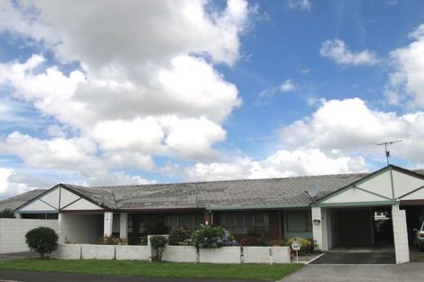 Photo of property in 10 Saxon Street, Waterview, Auckland, 1026