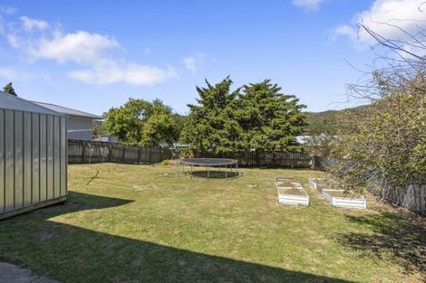 Photo of property in 12 Logie Street, Stokes Valley, Lower Hutt, 5019