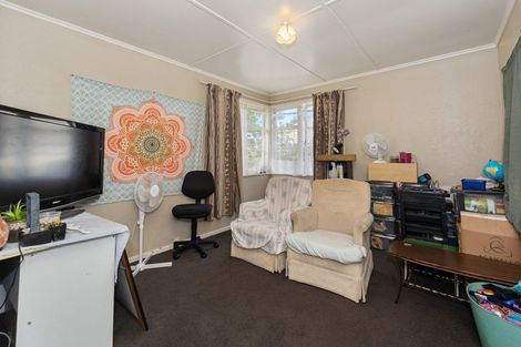 Photo of property in 81 Alfred Street, Fairfield, Hamilton, 3214