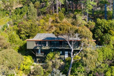 Photo of property in 438 Port Underwood Road, Whatamango Bay, Picton, 7281