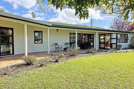 Photo of property in 55 Oakleigh Rise, Oakleigh, Whangarei, 0171