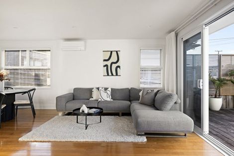 Photo of property in 16a Anne Road, Bellevue, Tauranga, 3110