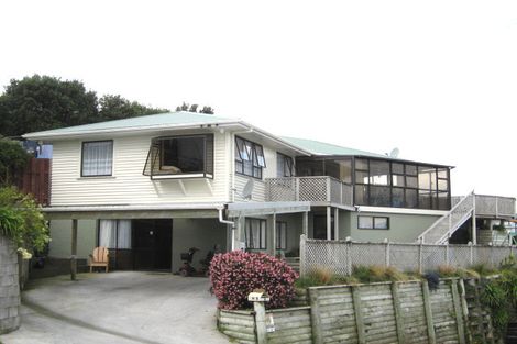 Photo of property in 8 Crownhill Street, Spotswood, New Plymouth, 4310