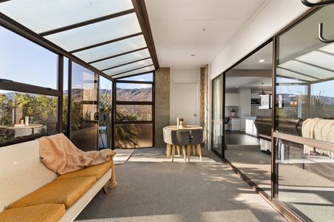 Photo of property in 54 Molyneux Avenue, Cromwell, 9310