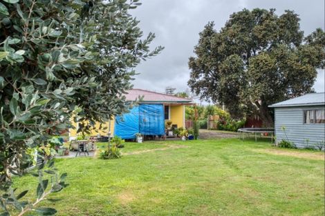 Photo of property in 16 Tolerton Avenue, Elgin, Gisborne, 4010