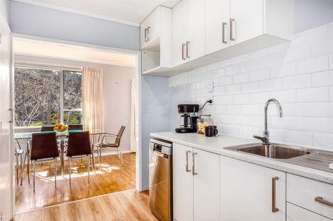 Photo of property in 42b Hicks Close, Whitby, Porirua, 5024