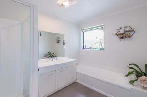 Photo of property in 35 Covent Drive, Stoke, Nelson, 7011