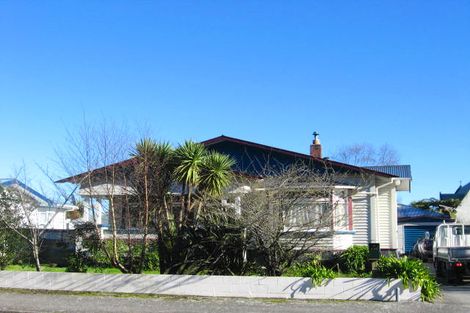 Photo of property in 116 Alexander Street, Greymouth, 7805
