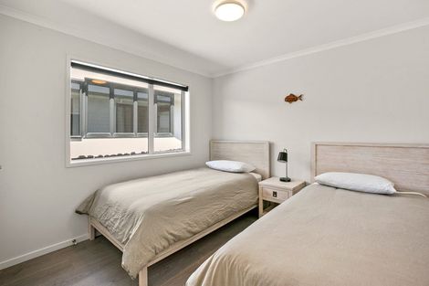 Photo of property in 9a Bayly Road, Moturoa, New Plymouth, 4310