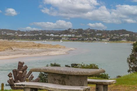 Photo of property in 11 Kahu Drive, Mangawhai, 0505