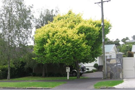 Photo of property in 5 Ellerton Road, Mount Eden, Auckland, 1024