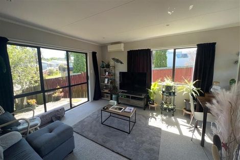 Photo of property in 7 Palmer Court, Paraparaumu, 5032
