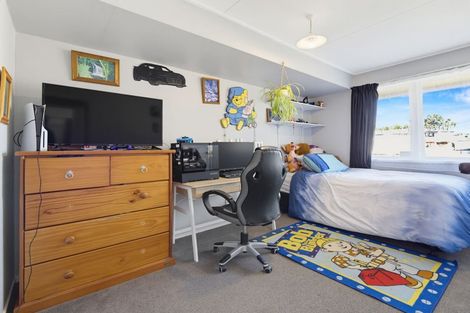 Photo of property in 41 Totara Street, Waiuku, 2123