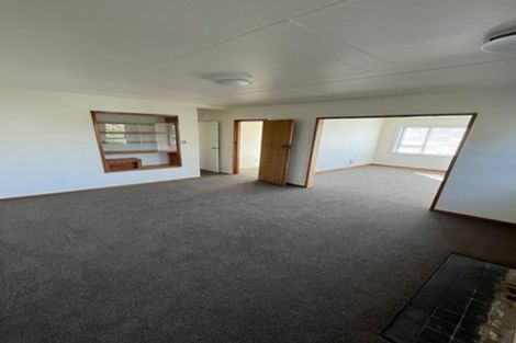 Photo of property in 21 Fraser Avenue, Johnsonville, Wellington, 6037