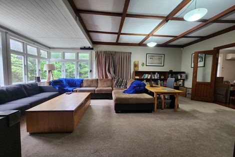 Photo of property in 274 Huia Road, Titirangi, Auckland, 0604