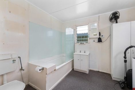 Photo of property in 11 Rangiora Street, Mangakino, 3421