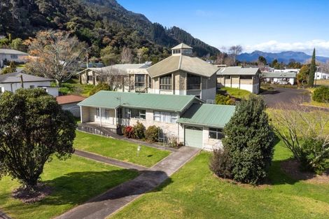 Photo of property in 16 Rewi Street, Te Aroha, 3320
