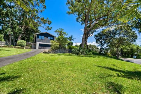 Photo of property in 3 Tawhana Crescent, Red Beach, 0932