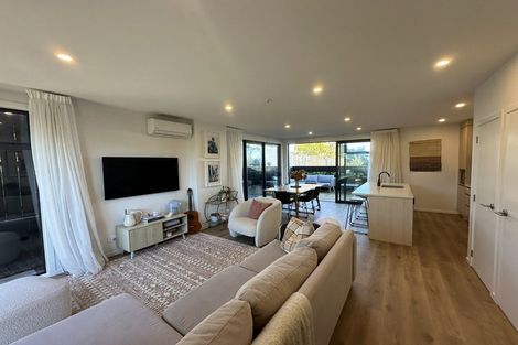 Photo of property in 2/48 Salisbury Road, Birkdale, Auckland, 0626