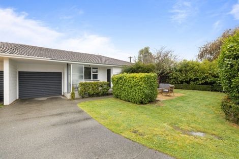 Photo of property in 2/40a Brookside Terrace, Bryndwr, Christchurch, 8053