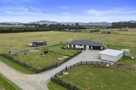 Photo of property in 174 Swamp Road, Loburn, Rangiora, 7472