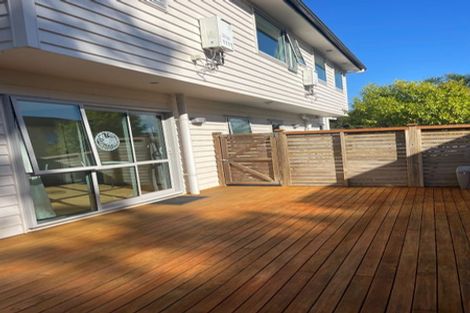 Photo of property in 58 Harrowglen Drive, Northcross, Auckland, 0630