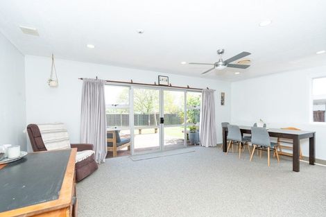 Photo of property in 38 Cecil Street, St Andrews, Hamilton, 3200