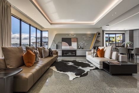 Photo of property in 38 Fernhill Way, Oteha, Auckland, 0632