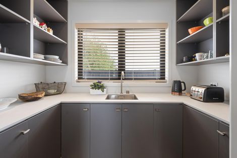 Photo of property in 161 Pharazyn Street, Feilding, 4702