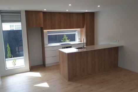 Photo of property in 2/43 Maxwell Street, Riccarton, Christchurch, 8041