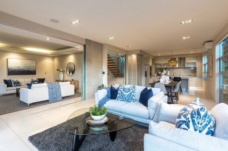 Photo of property in 42a Tindalls Bay Road, Tindalls Beach, Whangaparaoa, 0930