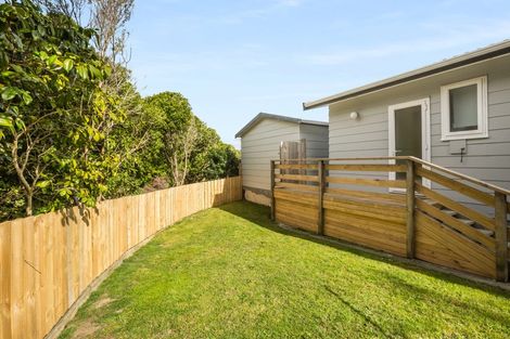 Photo of property in 9 Gaff Place, Whitby, Porirua, 5024
