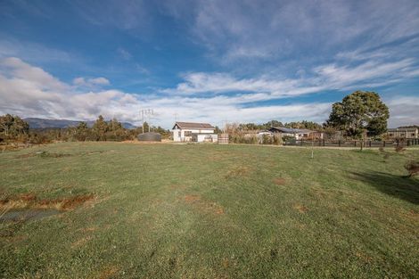 Photo of property in 57 Caledonian Road, Westport, 7892