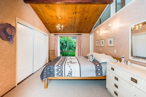 Photo of property in 9 Kohekohe Road, Waikanae, 5036