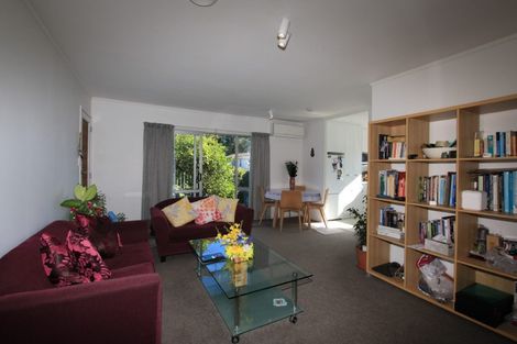 Photo of property in 3/65 Glendale Road, Glen Eden, Auckland, 0602