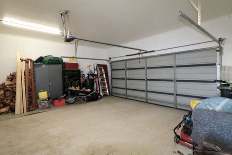 Photo of property in 5 Hartley Avenue, Carterton, 5713