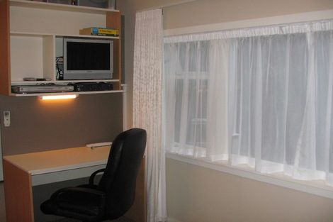 Photo of property in 24 Bracken Street, Petone, Lower Hutt, 5012