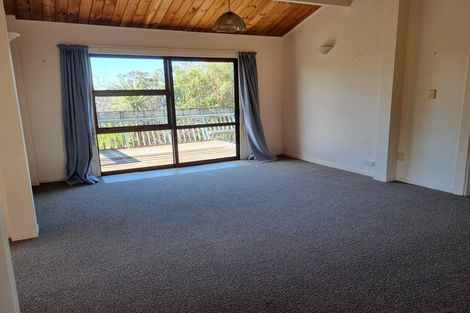 Photo of property in 28 Jackson Crescent, Mahurangi East, Warkworth, 0982