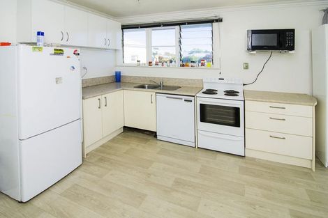 Photo of property in 15 Johnstone Street, Masterton, 5810