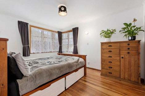 Photo of property in 255 Fergusson Drive, Heretaunga, Upper Hutt, 5018