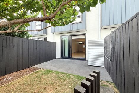 Photo of property in 214 Hobsonville Point Road, Hobsonville, Auckland, 0616