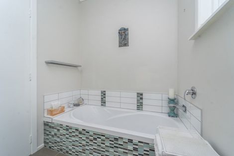 Photo of property in 12 East Street, Greytown, 5712