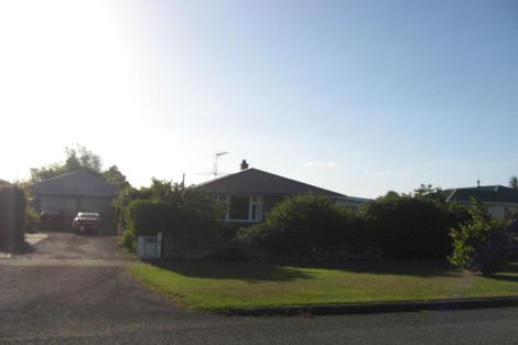 Photo of property in 29 Holmes Street, Darfield, 7510