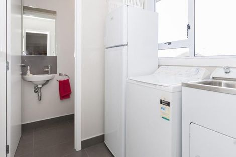 Photo of property in 1/28 Bleakhouse Road, Howick, Auckland, 2014