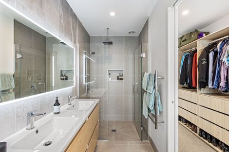 Photo of property in 14 Odlin Lane, Red Beach, 0932