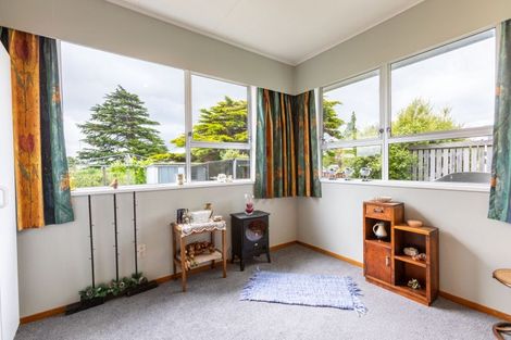 Photo of property in 3 Rawhiti Street, Dannevirke, 4930