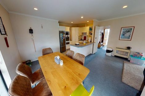 Photo of property in 1 Warwick Place, Springvale, Whanganui, 4501